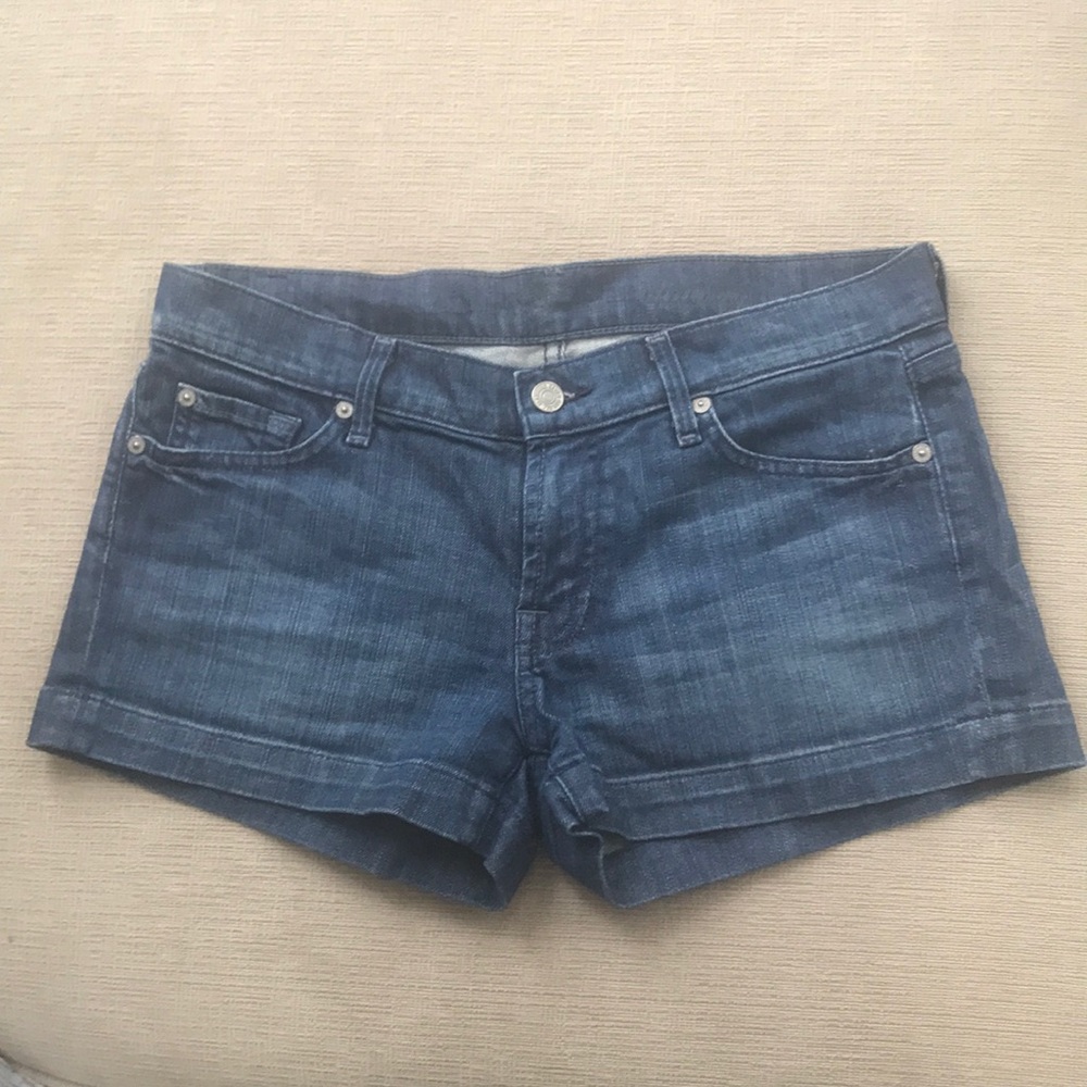 7 FOR ALL MANKIND “LINDSAY” SHORT SZ 28
